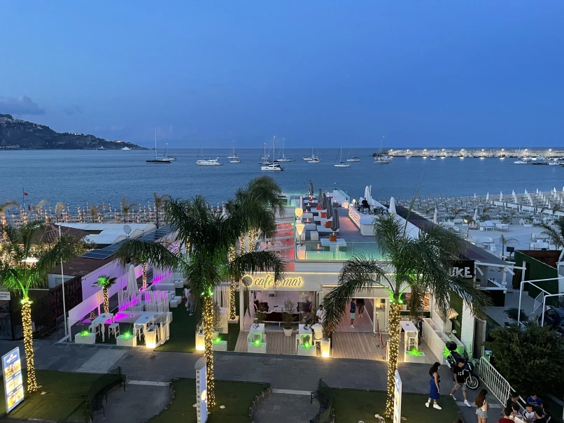 la finestra sul mare giaridni naxos_018